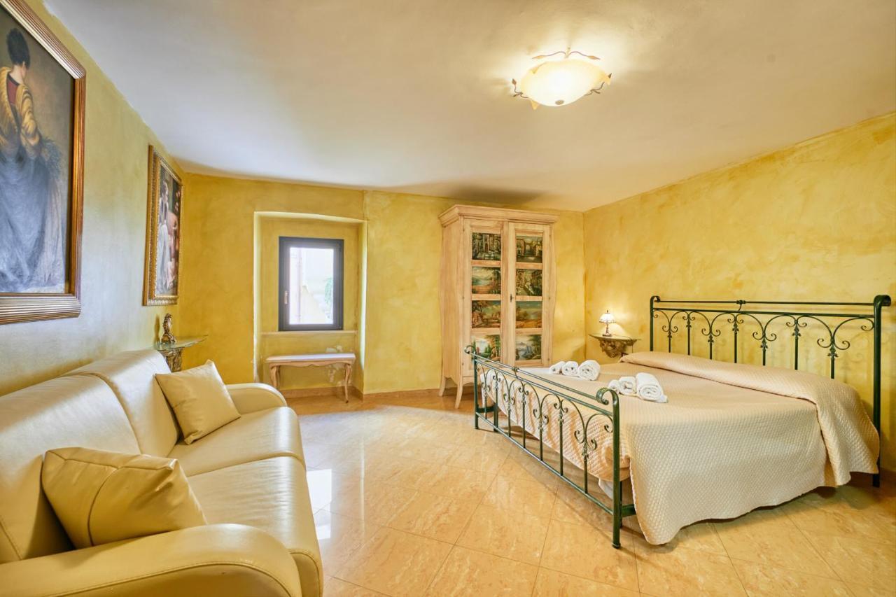 Centro Storico Rooms Gallipoli Bagian luar foto