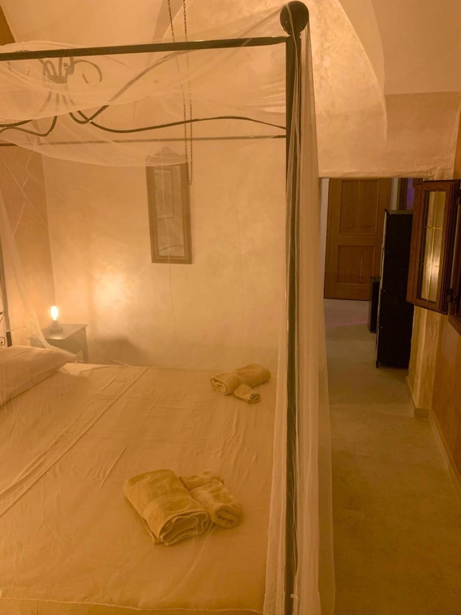 Centro Storico Rooms Gallipoli Bagian luar foto